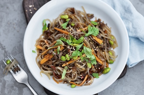 Nudlar med renskav och bönor